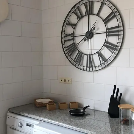 Pool And Parking In A Private Condominium - Gardens_hosting * Lisbon