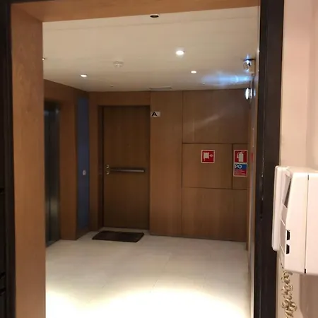 Apartment Pool And Parking In A Private Condominium - Gardens_hosting *
